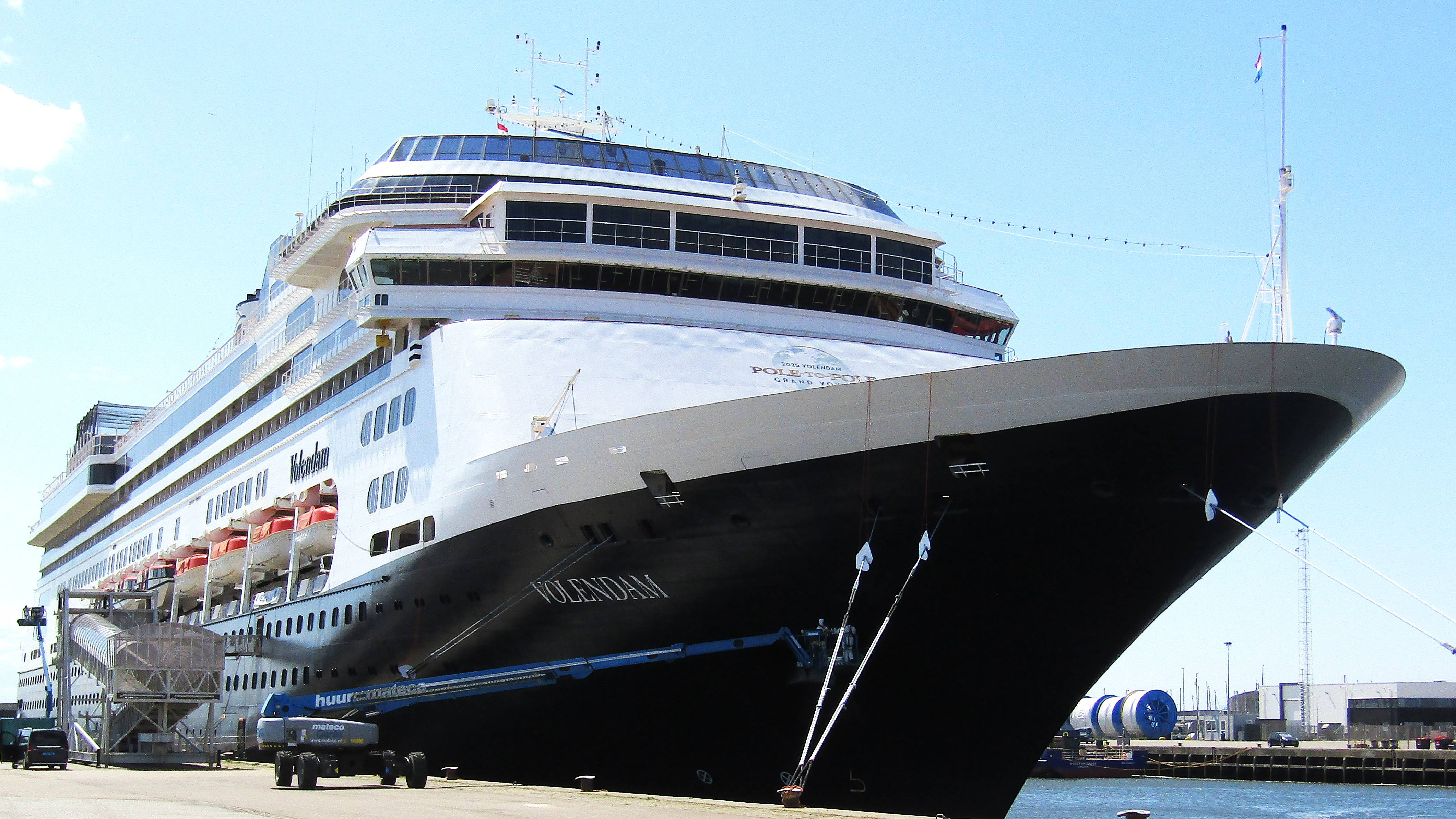 VOLENDAM VOLENDAM
