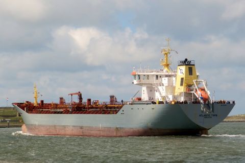 Atlantic Twin in IJmuiden, 20 mei 2015
