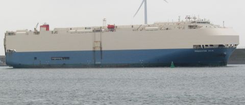 FREEDOM ACE in IJmuiden, 4 dec 2022