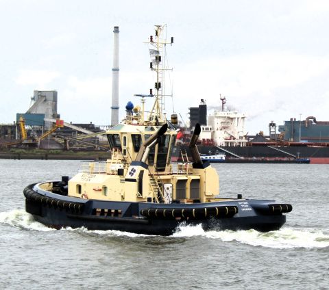 SVITZER TITAN