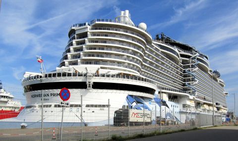 NORWEGIAN PRIMA