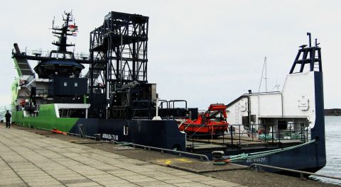 ARMADA 78 06 03-09-25