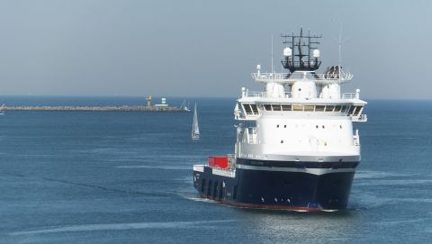 ISLAND CLIPPER