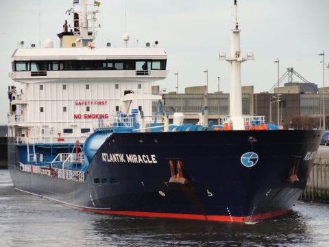Atlantik Miracle in IJmuiden, 29 dec 2012