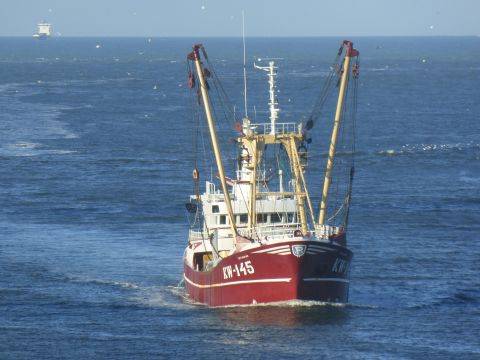 KW-145 Catharina in IJmuiden, 31 dec 2014