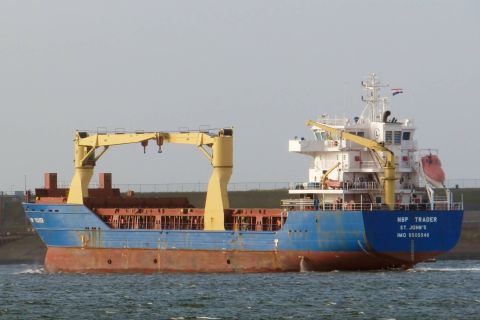 NBP TRADER in IJmuiden, 18 nov 2015