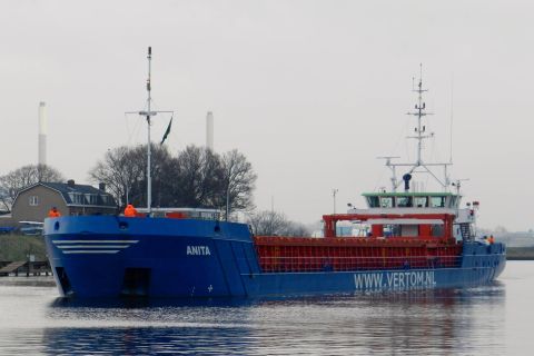 Anita in IJmuiden, 14 dec 2015