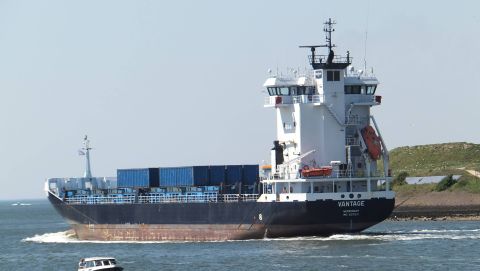 Vantage in IJmuiden, 8 mei 2016