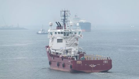 DINA MERKUR in IJmuiden, 24 jun 2016