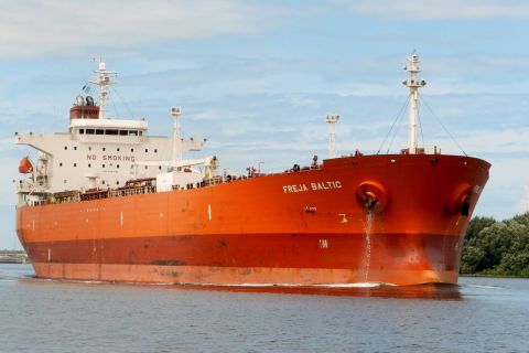 FREJA BALTIC in IJmuiden, 30 jul 2016