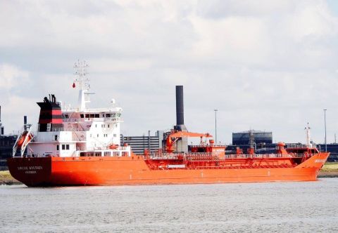 LOUISE KNUTSEN in IJmuiden, 5 sep 2016