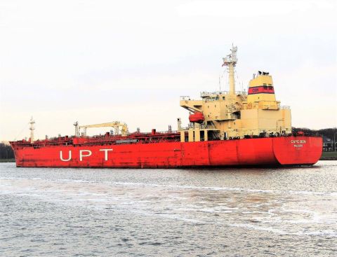 CAPE BON in IJmuiden, 8 dec 2016