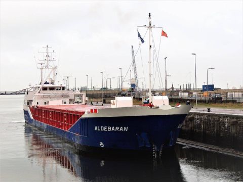ALDEBARAN in IJmuiden, 12 dec 2016