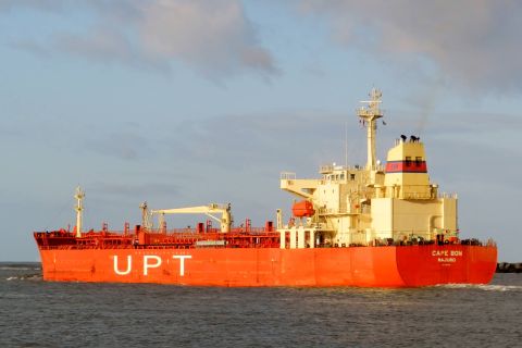 CAPE BON in IJmuiden, 5 jan 2017