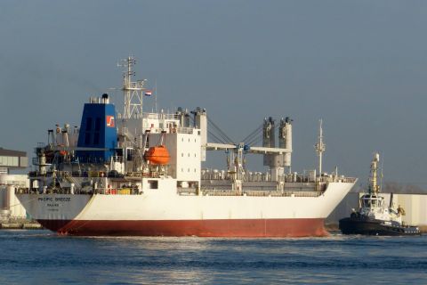 PACIFIC BREEZE in IJmuiden, 17 jan 2017