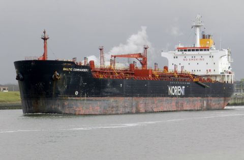 Baltic Commander 1 in IJmuiden, 21 feb 2015