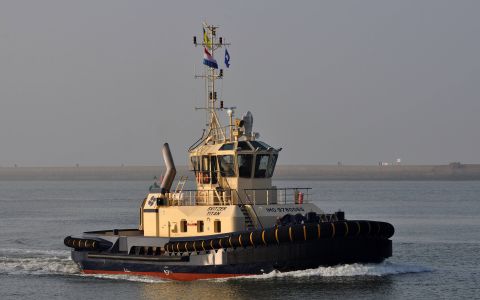 SVITZER TITAN in IJmuiden, 18 feb 2017