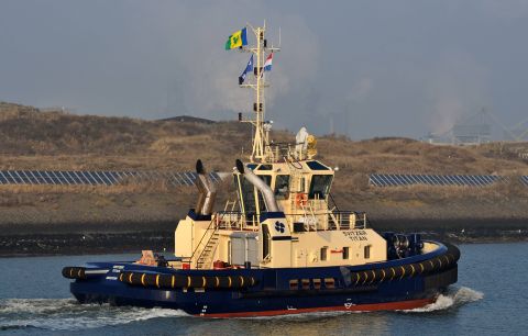 SVITZER TITAN in IJmuiden, 18 feb 2017