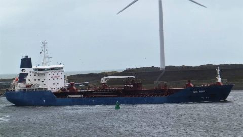 BRO NUUK in IJmuiden