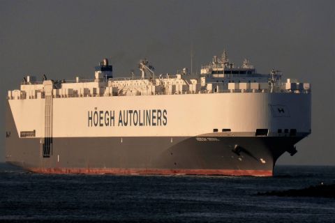 HOEGH SEOUL in IJmuiden, 18 dec 2019