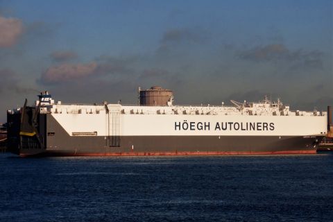 HOEGH SEOUL in IJmuiden, 18 dec 2019