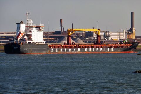 ZEALAND BEATRIX in IJmuiden, 7 mrt 2020