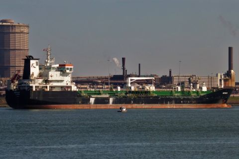 AETHALIA in IJmuiden, 7 apr 2020