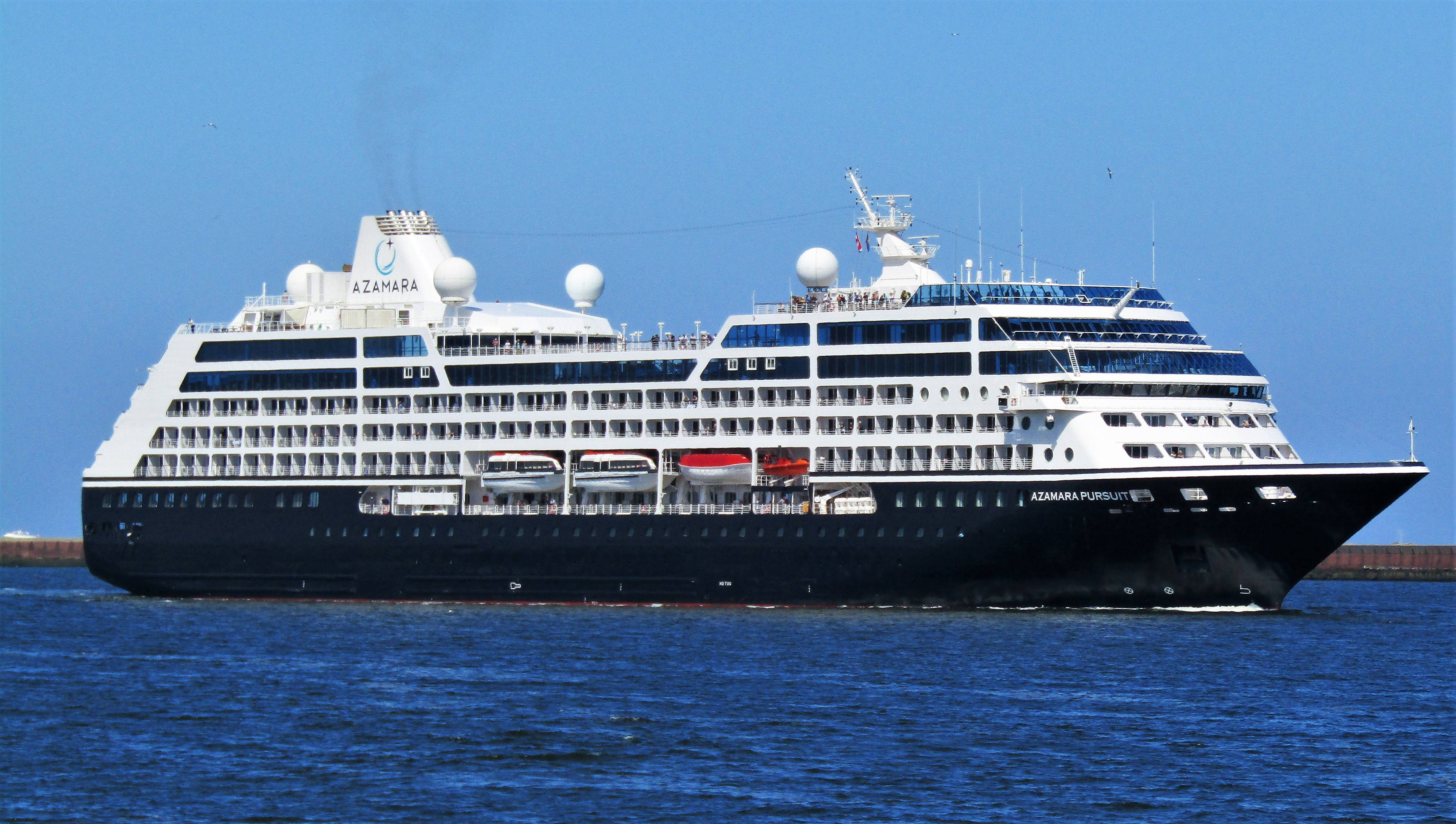 AZAMARA PURSUIT