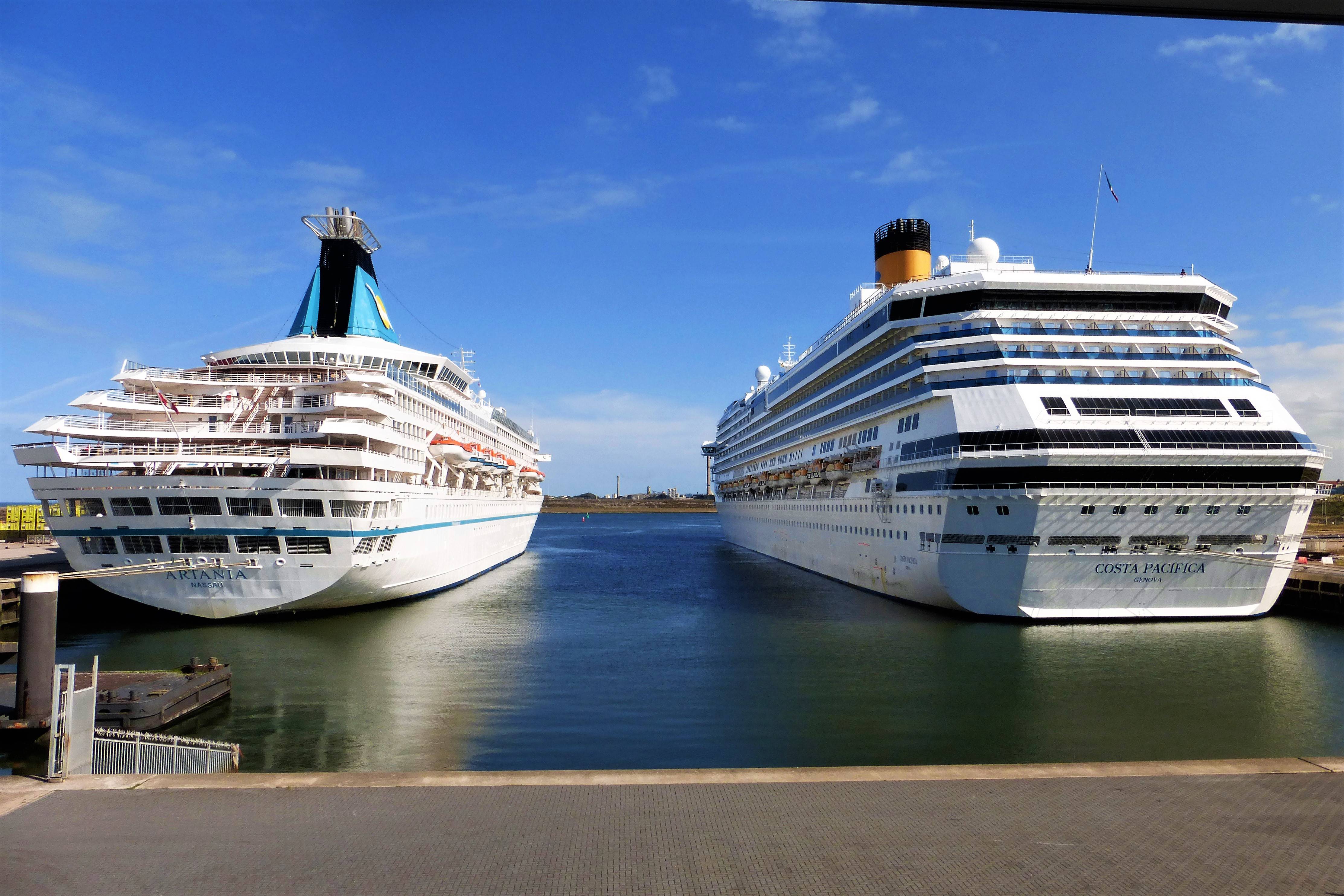 ARTANIA En COSTA PACIFICA ARTANIA En COSTA PACIFICA