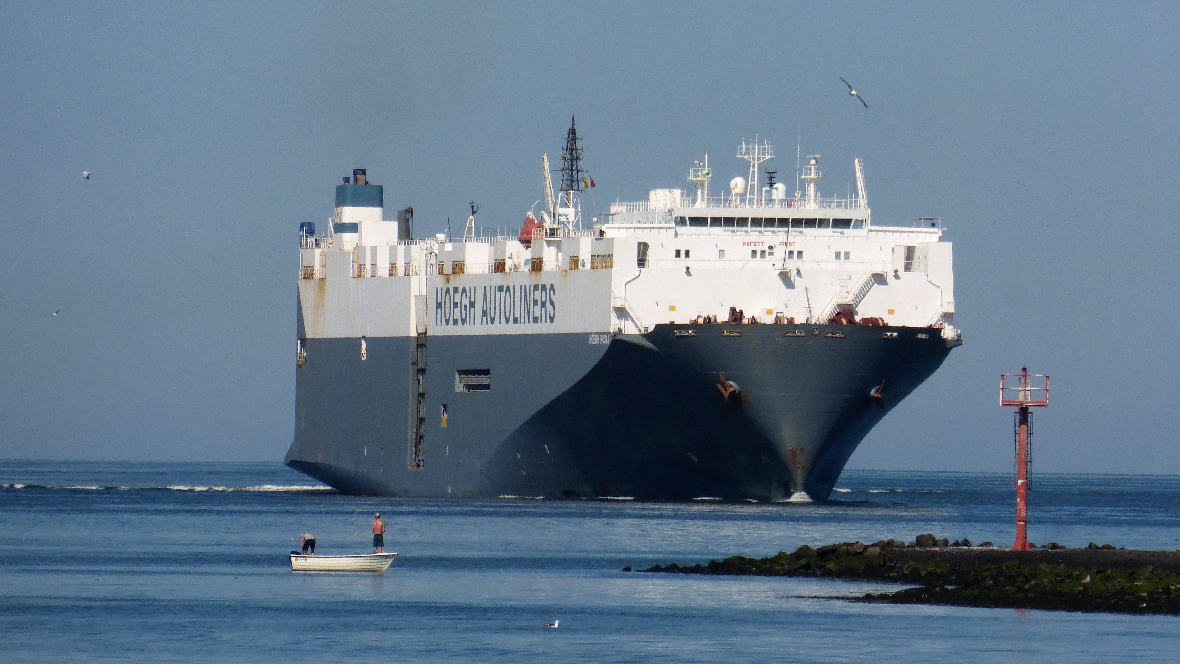 HOEGH PUSAN HOEGH PUSAN