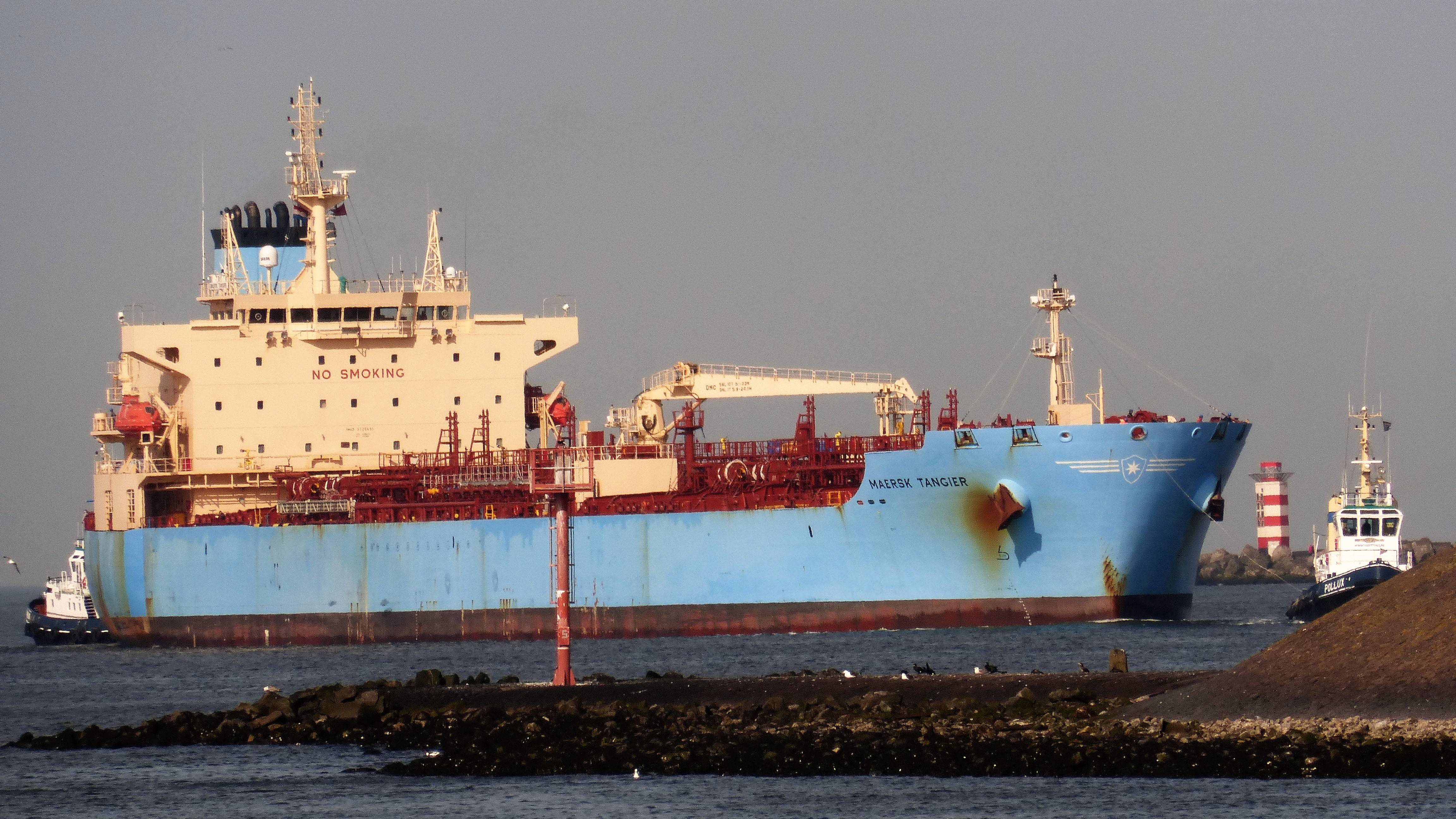 MAERSK TANGIER MAERSK TANGIER