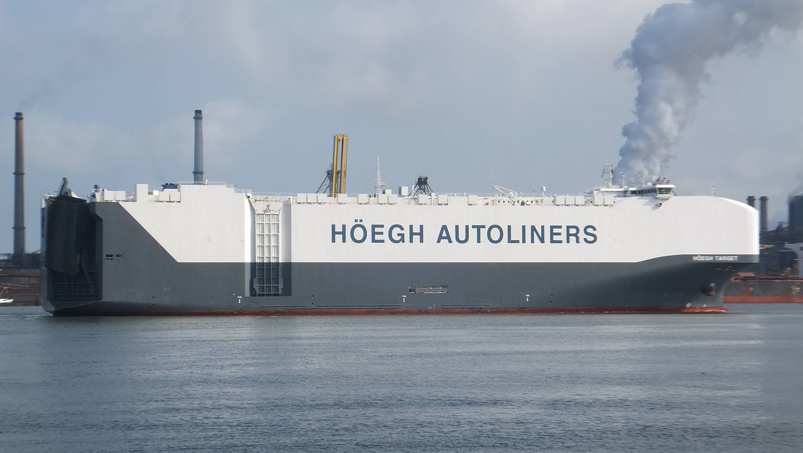 HOEGH TARGET HOEGH TARGET