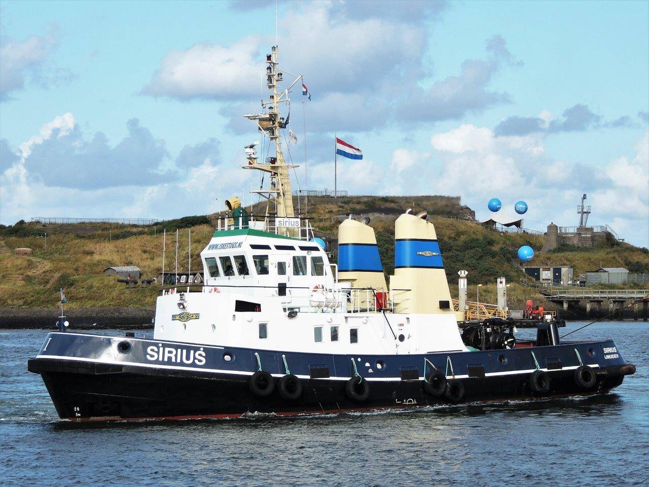 SIRIUS (tug)