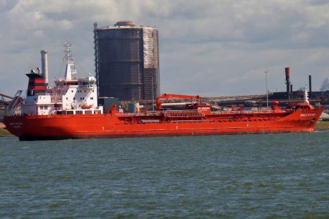 BIRGIT KNUTSEN in IJmuiden, 29 jul 2020