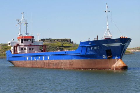 Pluto in IJmuiden, 31 jul 2020