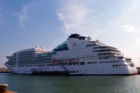 SEABOURN OVATION in IJmuiden, 13 aug 2020