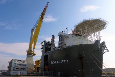 BOKALIFT 1 in IJmuiden, 15 aug 2020