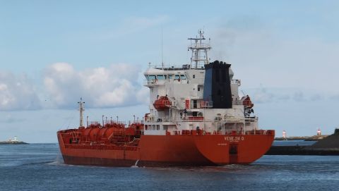 Venezia D in IJmuiden, 2 mei 2015