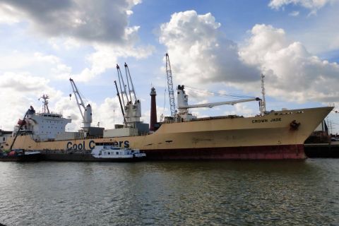 CROWN JADE in IJmuiden, 7 sep 2020