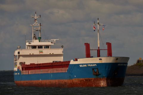 SELENE PRAHM in IJmuiden, 10 okt 2020