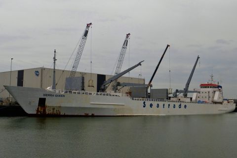 SIERRA QUEEN in IJmuiden, 20 okt 2020