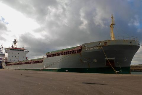 MANISA FLOYEN in IJmuiden, 26 okt 2020