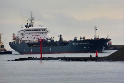 ELISABETH SCHULTE in IJmuiden, 26 nov 2020