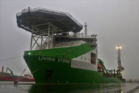LIVING STONE in IJmuiden, 23 dec 2020