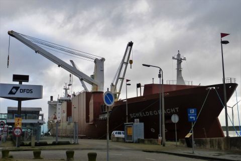 SCHELDEGRACHT in IJmuiden, 28 dec 2020