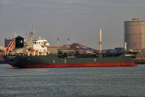 ELISABETH SCHULTE in IJmuiden, 3 jan 2021