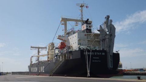 Genius Star XII in IJmuiden, 9 mei 2015