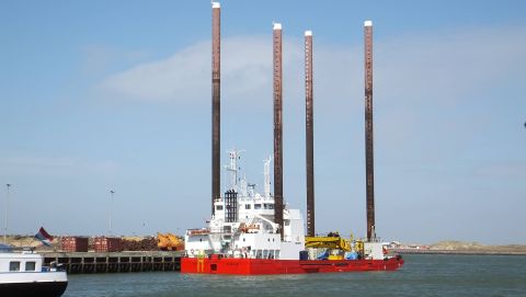 Wind in IJmuiden, 9 mei 2015
