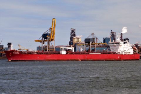 STI DONALD C TRAUSCHT in IJmuiden, 8 apr 2021