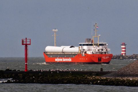 LADY ANNA in IJmuiden, 9 apr 2021